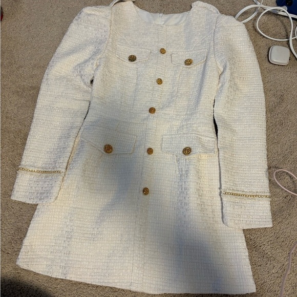 Elegant Cream Tweed Dress - Picture 2 of 3